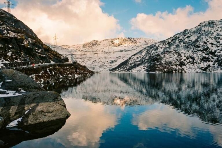 Tsomgo Lake 1 (2)
